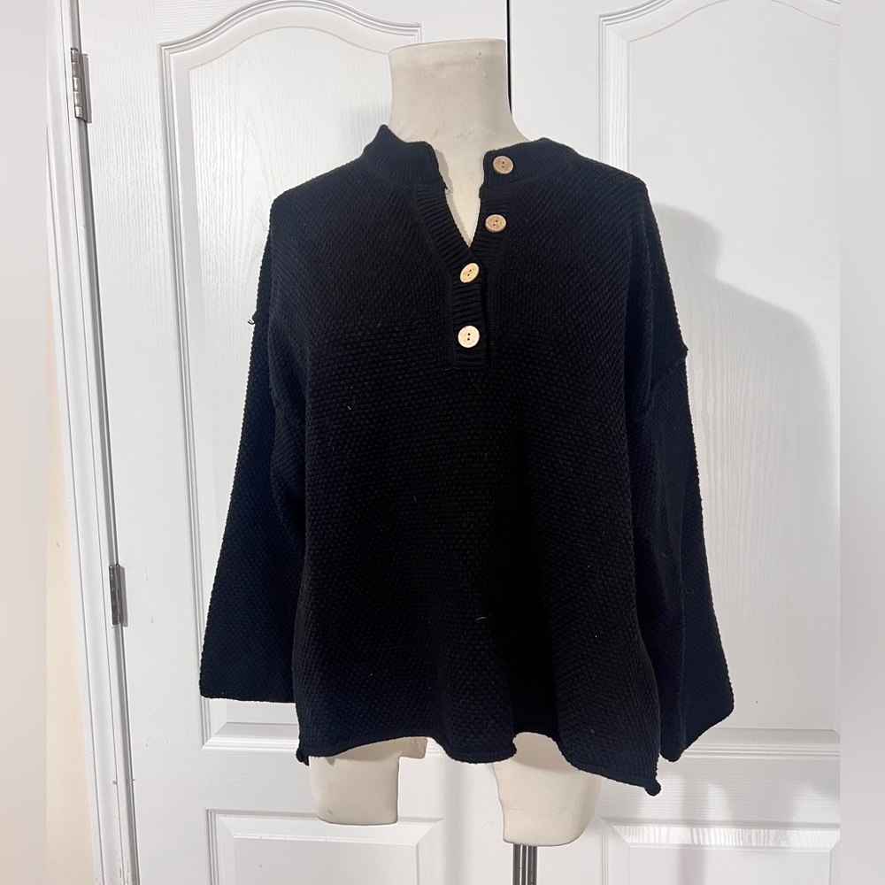 Heyson Cotton Blend‎ Knit Sweater with Buttons - sz S